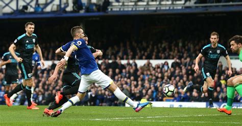 Complete overview of brighton & hove albion vs everton (premier league) including video replays, lineups, stats and fan opinion. Everton 3-0 West Bromwich Albion live score and goal ...