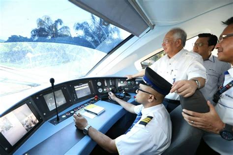 For more information about bank rakyat products and services, please email to email protected PM Singgah Sarapan Dengan Rakyat Di Tanjung Malim - MYNEWSHUB
