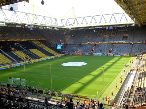 Der signal iduna park in dortmund, heimspielstätte. top stadium in the world.: Signal Iduna Park