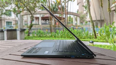 Acer Swift Edge Review Sleek And Lightweight Can Buy Or Not