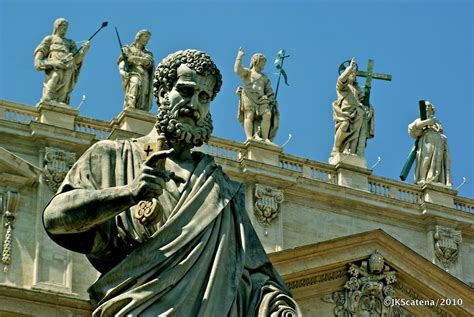 Please check for travel restrictions. Vatican City: St. Peter | ©JKScatena Photography