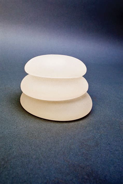 Fda Decides Not To Ban Textured Breast Implants Linked To Cancer Tmc News
