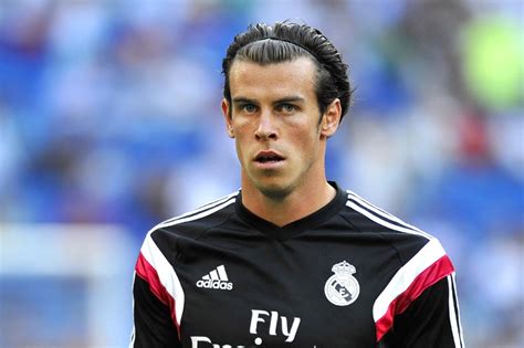Wales captain gareth bale missed a. Tottenham: Jose Mourinho tritt gegen Gareth Bale nach