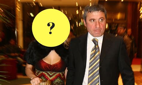 25:52 geneza fotbalului 117 333 просмотра. Cine este şi cum arată soţia lui Gheorghe Hagi