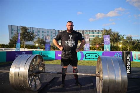Oleksii novikov is a strongman competitor from ukraine. Oleksii Novikov Sets 18-Inch Deadlift World Record at 2020 World's Strongest Man (VIDEO ...