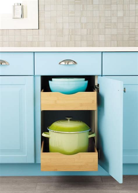 The basic contractor grade kitchen cabinets started falling apart, dishwasher leaked couple of times already, the gas stove igniters were not working, etc. Want to give your outdated or builder-grade kitchen ...