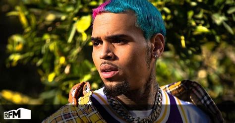 Honored to be a finalist at the 2021 @bbmas! Chris Brown vem a Portugal em 2021 - RFM