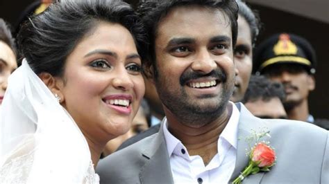 Amala Paul Vijay Get Engaged Exclusive Silly Monks Youtube