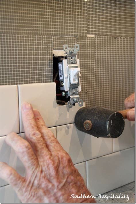 How to install mosaic tille backsplash around electrical outlets box shows how to tile mosaic backsplash around outlet box. how to install a subway tile backsplash