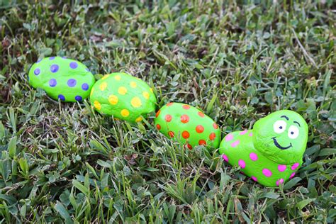 Caterpillar Rocks for Your Garden in 2020 | Rock crafts, Crafts, Crafts