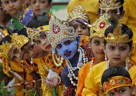 Krishna Janmashtami 2016 Best Messages Wishes Greetings To Be Shared
