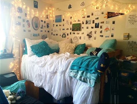 University Of Michigan South Quadrangle Teal Dorm Room Dorm Room
