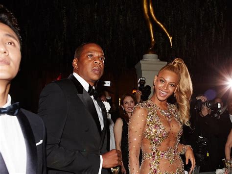 Beyonce And Jay Z Review Beyonce And Jay Z On The Run Together In