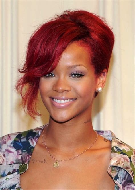 Rihanna Hairstyles 32 Best Rihanna Hair Looks Of All Time Hottest Haircuts