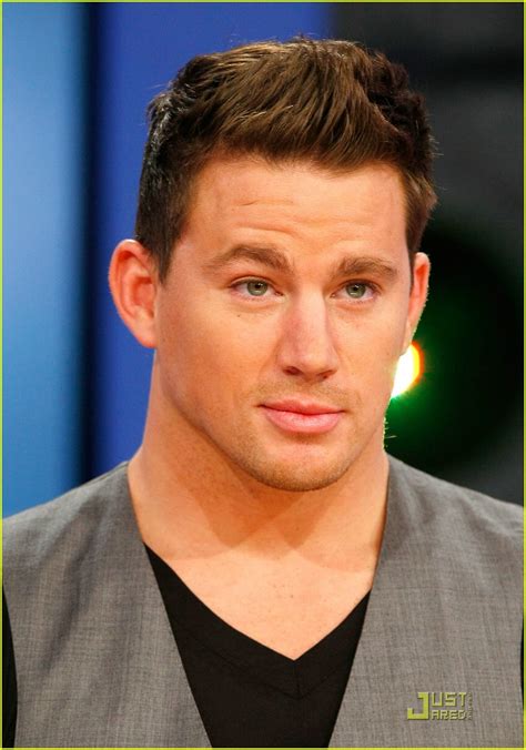 This is a timeless haircut where the hair clip on the back, as well as the sides as well as the hair on the top, which maintain to about 4 inches tapered. Sienna Miller & Channing Tatum: 106 & Park Pair: Photo ...