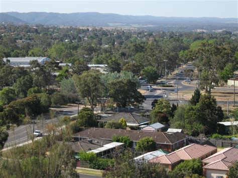 Bacchus marsh is an urban centre and suburban locality in victoria, australia located approximately west of. Bacchus Marsh photos - Travel Victoria: accommodation ...
