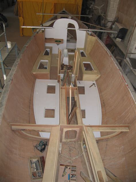 Fiberglass Boat Building Process Management
