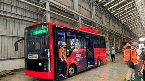 Bus Listrik Merah Putih Sinergi Perguruan Tinggi dan Industri untuk