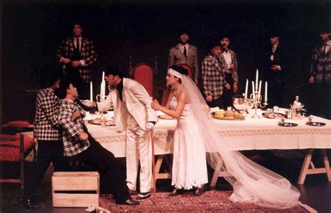 Eduardo paes mamede is a member of vimeo, the home for high quality videos and the people who love them. A ÓPERA DE TRÊS VINTÉNS Bertolt Brecht, Kurt Weill ...