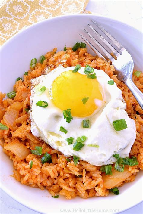 Kimchi fried rice is one of the most popular korean recipes that i enjoy. Easy Kimchi Fried Rice Recipe ... Fast + Delicious ...