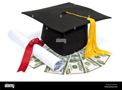 Sombrero Con Diploma De Graduación Y Dinero Fotografía De Stock Alamy