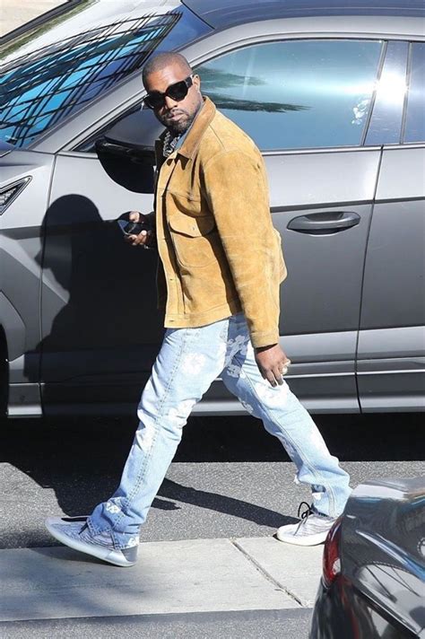 Pin By Wardba On Kanye West In 2020 Kanye West Style Kanye West Fashion