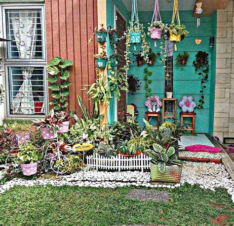 Atau area sempit di tepi area parkir kendaraan di depan rumah. 11 Tips & Cara Membuat Taman Minimalis di Lahan Rumah yang ...