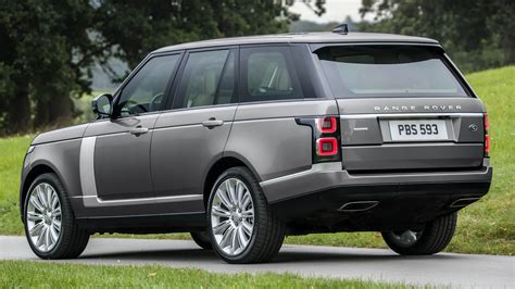 The range rover has four basic powertrain lineups, each with its own set of strengths and weaknesses: Range Rover añade un motor turbocargado y supercargado ...