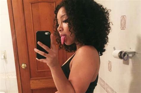 Womans Sexy Bathroom Selfie Sparks Social Media Frenzy Can You See