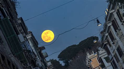 Eclissi Di Luna 5 Giugno 2020 Quando E Come Vederla