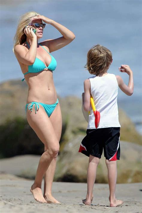 Jenny Mccarthy In A Hot Bikini On The Beach Celeb Starz The