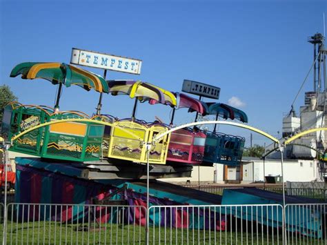 The Tempest Carnival Rides Theme Parks Rides New York State Parks