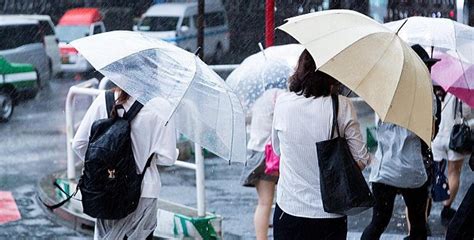 The end of the 梅雨 (tsuyu) or east asian rainy season. 雨対策・梅雨対策特集 | 定番サイトJAPAN