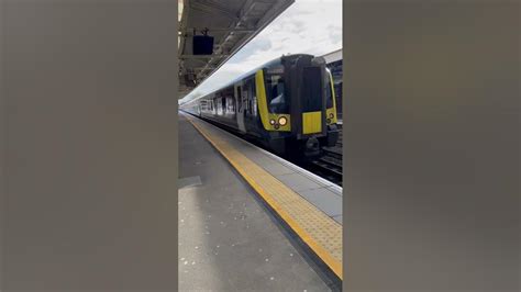 London Swr Train After Strike Youtube