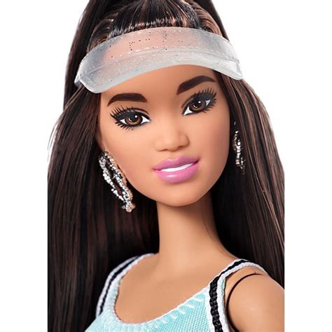 meet the new crew of fashionistas check out the barbie fashionistas doll 87 sweet and sporty doll