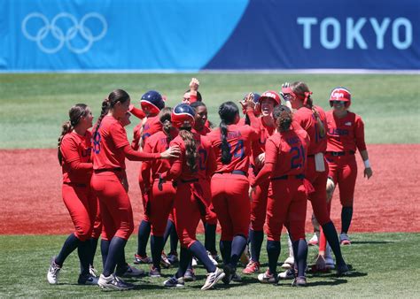 team usa softball defeats australia moves closer to gold medal with fourth consecutive olympics