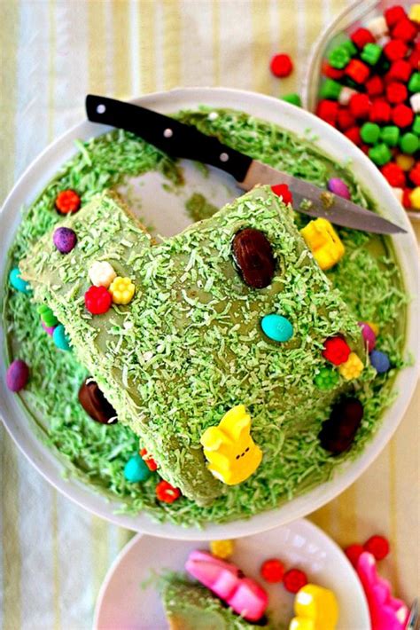 Cute And Easy Easter Bunny Hill Cake The Perfect Easter Cake For Kids