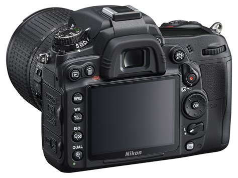 Nikon D7000 Dslr Camera With 39 Point Auto Focus