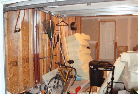 Before starting to insulate the ceiling, first make sure that it does not leak anywhere and repair it if necessary. insulation - Should I drywall and/or insulate my garage ...