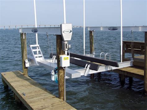 Products Boat Lift