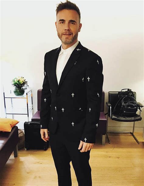 Gary Barlow Poses In Budgie Smugglers In Hilarious Throwback Daily Star