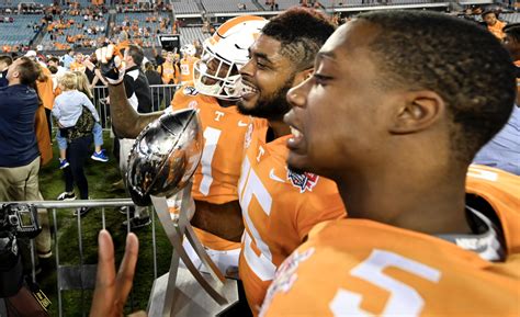 Watch Former Vols Standout Does His Best Jauan Jennings Impression