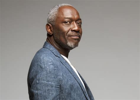Soldes pour un achat jacob desvarieux au meilleur prix. JACOB DESVARIEUX "NANM KANN" fait son blues