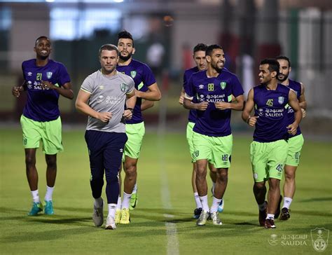ماتش الاهلي اليوم ، ويدخل المدرب الفرنسي باتريس كارتيرون المباراة بمعنويات عالية بعد ان حقق اولي بطولاته مع الزمالك ، وكانت ليس بطولة واحد بل اثنين و عن جدارة ، بعد الأداء الجيد الذي قدمة في المبراتين امام الأهلي و الترجي التونسي. إقبال على تذاكر مباراة الأهلي والتعاون | صحيفة المواطن ...