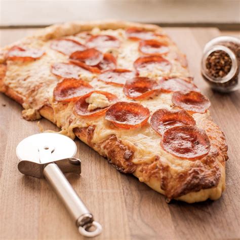 Paula deen and some other ladies on the food network could definitely give her a run for her money, but today we are focusing on the pioneer woman comfort food recipes. 'Slice' of Pizza | Recipe in 2020 | Food network recipes ...