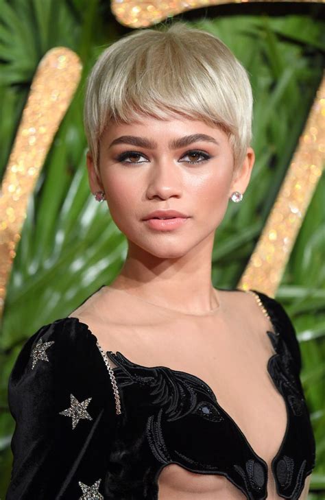 These Are The 20 Best Short Hairstyles For Women Who What Wear