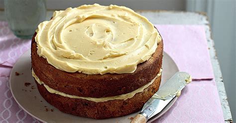 Cool completely, then remove the baking parchment, wrap loosely in clean baking parchment and store in an airtight tin. Apple Cake with Rum Buttercream - The Happy Foodie