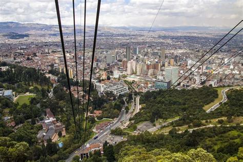 Bogota is in the interior of the country 2.640 meters. Bogota, Kolumbien ab 347€ mit SkyTeam von Polen (447€ inkl ...