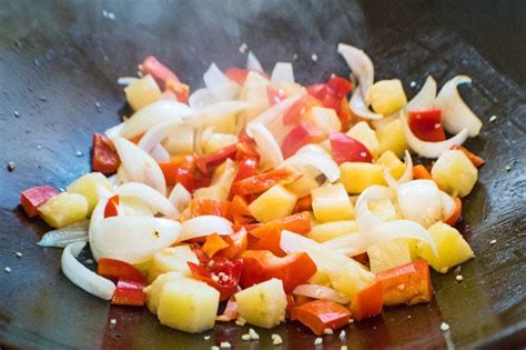 Have you tried panda express' sweet fire chicken yet? Panda Express SweetFire Chicken Breast {Easy Copycat ...