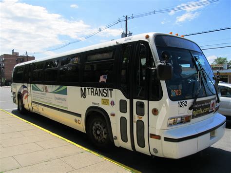 New Jersey Transit 1999 Nova Bus Rts 1282 On The 22 To No Flickr